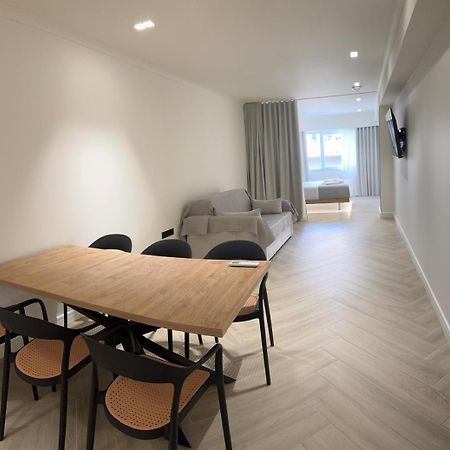 Aparthotel Triple A - Near Ermou Shopping Street - Family Hospitality - Free Parking! Ateny Zewnętrze zdjęcie